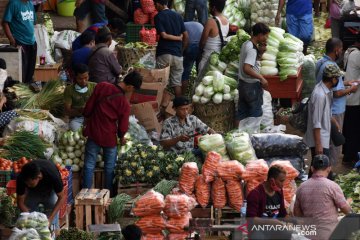 Kunjungi Pasar Kramat Jati, Mendag: Harga dan pasokan sembako aman