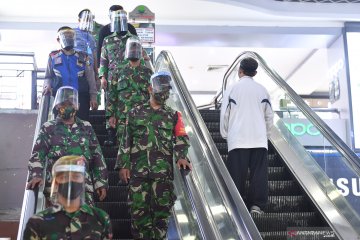TNI dan Polri dikerahkan untuk penegakkan protokol kesehatan