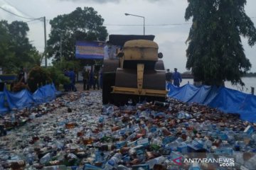 Polda Babel musnahkan 9.611 minuman keras senilai Rp6,8 miliar