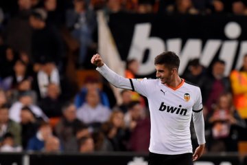 Ferran Torres bisa jadi pusat perhatian laga Valencia vs Madrid