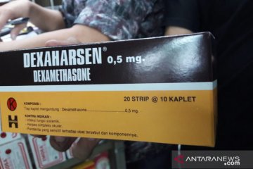 Penjualan obat "dexamethasone" meningkat di Pasar Pramuka