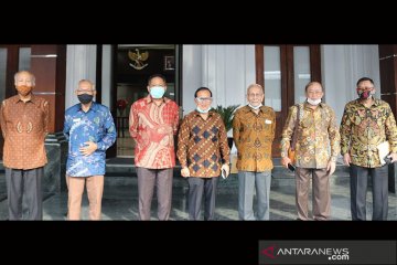 Mahfud dampingi Purnawirawan TNI bertemu Jokowi di Istana Bogor