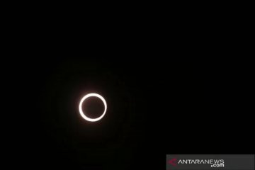 Hoaks! Penampakan gerhana cincin bagaikan Matahari terbenam