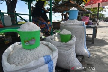 Harga garam naik
