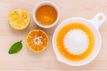 Minum jus jeruk dengan bulir mampu ringankan sembelit