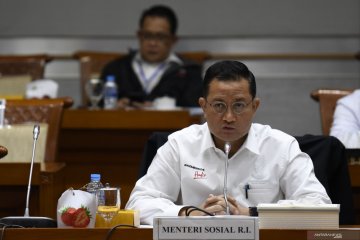 Raker Komisi VIII dengan Menteri Sosial