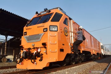 PT INKA lakukan uji dinamik kereta penumpang pesanan Filipina