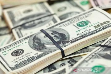 Dolar kian menguat, terkerek lonjakan baru imbal hasil obligasi AS