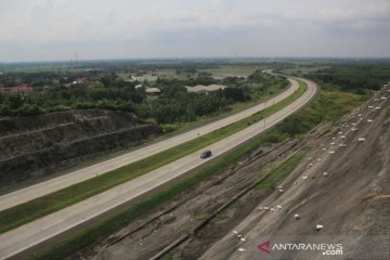 Kementerian PUPR klarifikasi soal kelanjutan Tol Trans Jawa-Bali