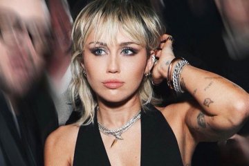 Miley Cyrus mengaku pernah dikejar UFO