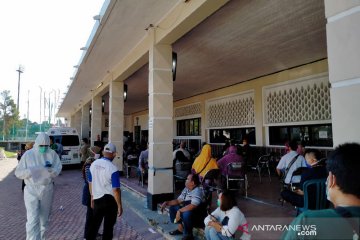 Kapasitas pemeriksaan tes usap mobil PCR BNPB di Surabaya ditambah