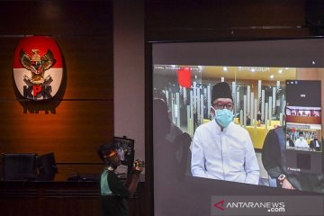 Mantan Menpora Imam Nahrawi divonis 7 tahun penjara, denda Rp400 juta