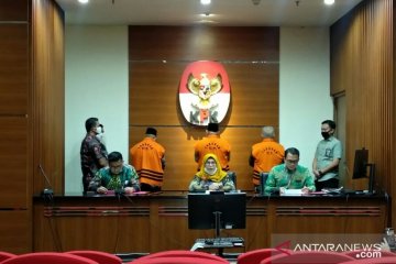 KPK tahan tiga bekas anggota DPRD Jambi