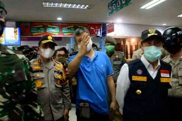 Ribuan personel TNI dan Polri disiplinkan masyarakat menuju kenormalan baru 