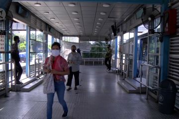 Patuhi protokol kesehatan ketika gunakan bus Transjakarta