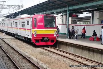 PSBB transisi, KRL angkut maksimal 74 orang per gerbong