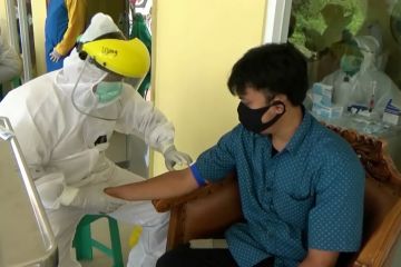 KPU Pandeglang gelar rapid test untuk anggota PPK dan PPS