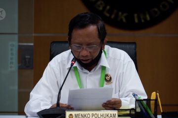 Mahfud MD minta aparat penegak hukum awasi anggaran penanganan COVID-19