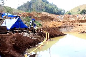Polisi amankan 17 penambang emas ilegal di Jayapura