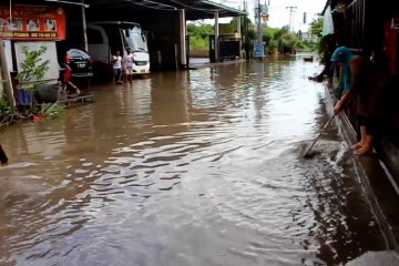 Hujan deras semalaman, Denpasar dikepung banjir