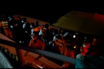 Basarnas Banten evakuasi korban KM Puspita Jaya