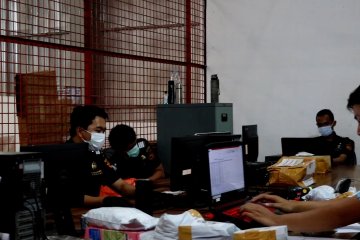 Bea Cukai Kualanamu bebaskan pajak impor untuk bantuan COVID-19