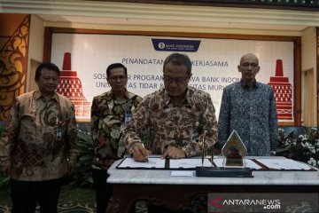 Sebanyak 50 mahasiswa UMK berprestasi peroleh beasiswa dari BI