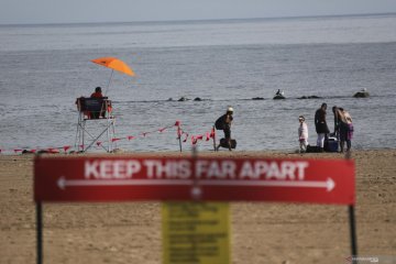 Pantai di New York City dibuka kembali