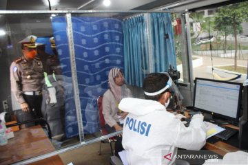 Polda Metro Jaya terbitkan 214 SIM untuk tenaga medis RS Wisma Atlet
