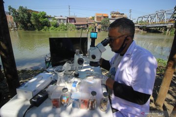 Penelitian Mikroplastik di sungai Surabaya