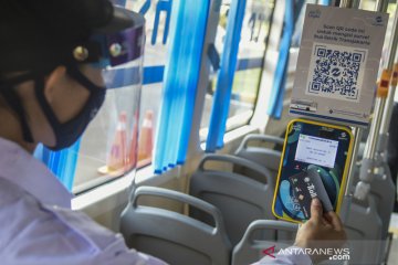 Transjakarta uji coba bus listrik rute Balai Kota-Blok M