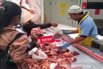 Dharma Jaya berencana impor 2.500 ton daging sapi hingga April 2022