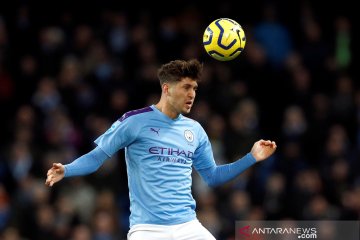 Guardiola akan diskusikan masa depan John Stones di Manchester City