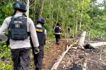 Polisi Jayapura gelar patroli jalan kaki di perbatasan RI-PNG
