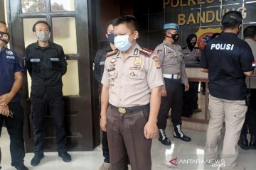 Polrestabes Bandung tangkap polisi gadungan berpangkat Kombes