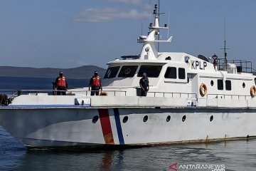 Kapal patroli KSOP Kupang masih cari penumpang "Kasih 25" yang hilang