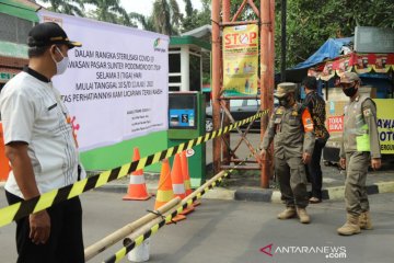 Pasar Sunter Podomoro ditutup untuk sterilisasi