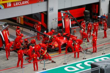 FIA peringatkan Ferrari menyusul pelanggaran protokol COVID-19