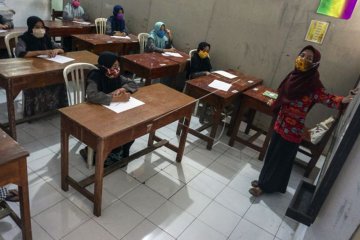 NORMAL BARU DI SEKOLAH