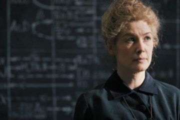 Biopik Marie Curie "Radioactive" tayang di Prime Video bulan ini