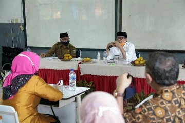 Gubernur Banten izinkan kelas tatap muka secara terbatas