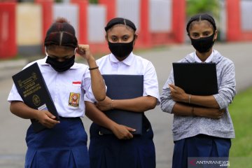 Hari pertama sekolah di Jayapura