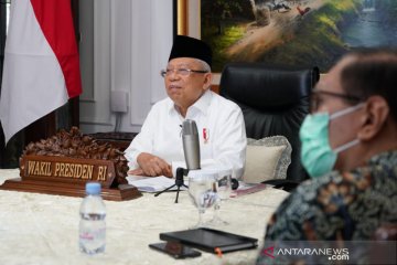 Wapres berharap vaksin COVID-19 tersedia pada pertengahan 2021