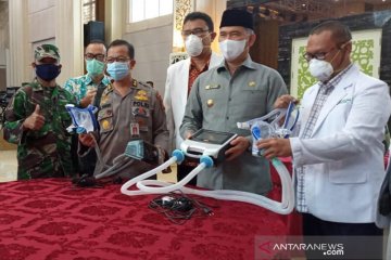 Kota Jambi terima bantuan alat bantu pernapasan dari Singapura