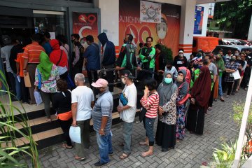 Pemkot Bogor-Pos Indonesia salurkan bansos tahap II