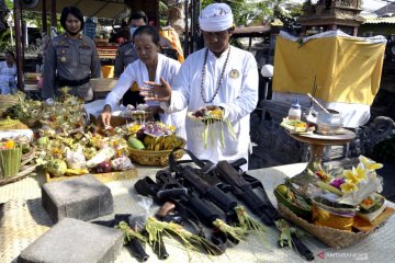 Persembahyangan Tumpek Landep