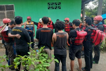 Mapala UMI dan PMI PNUP Makassar kirim relawan ke Luwu Utara