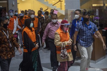 KPK tahan 11 orang mantan anggota DPRD Sumatera Utara