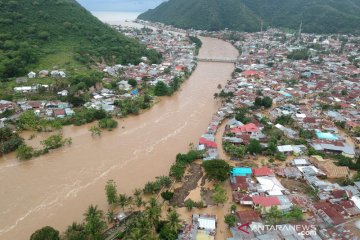 Sungai Bone di Gorontalo meluap, ratusan rumah terendam