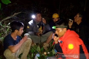 Tim SAR temukan seorang pendaki tersesat di Gunung Manglayang Jabar